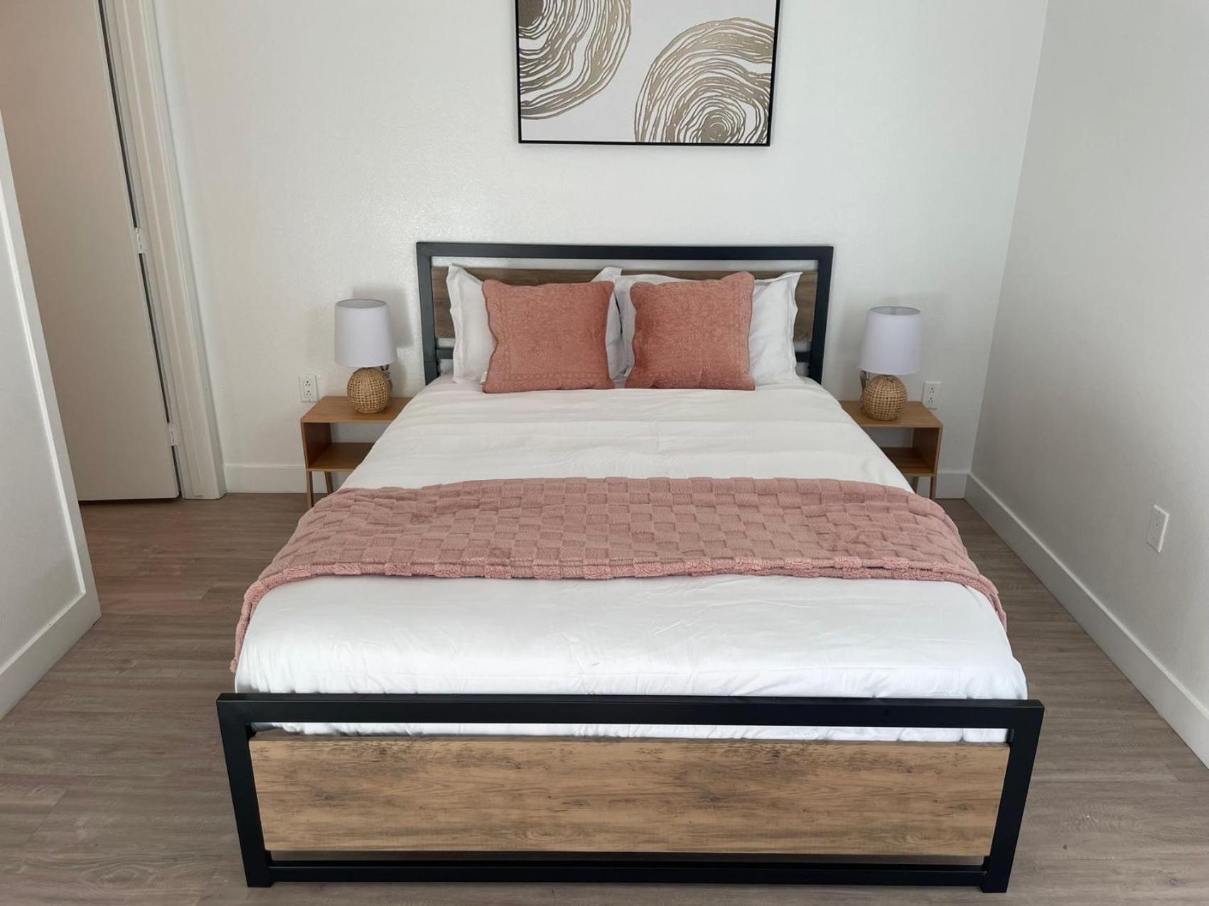Chic Urban Retreat In Heart Of La, Steps From Attractions! 호텔 로스앤젤레스 외부 사진