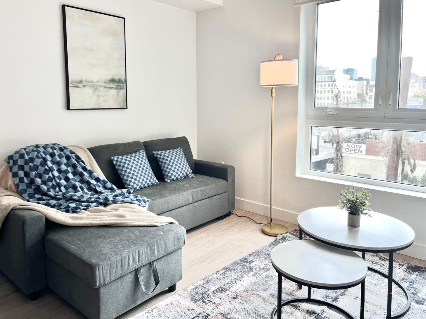Chic Urban Retreat In Heart Of La, Steps From Attractions! 호텔 로스앤젤레스 외부 사진