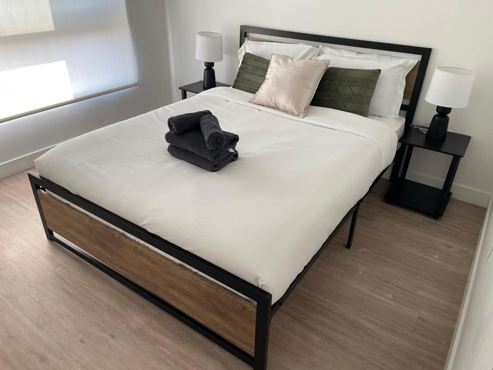 Chic Urban Retreat In Heart Of La, Steps From Attractions! 호텔 로스앤젤레스 외부 사진