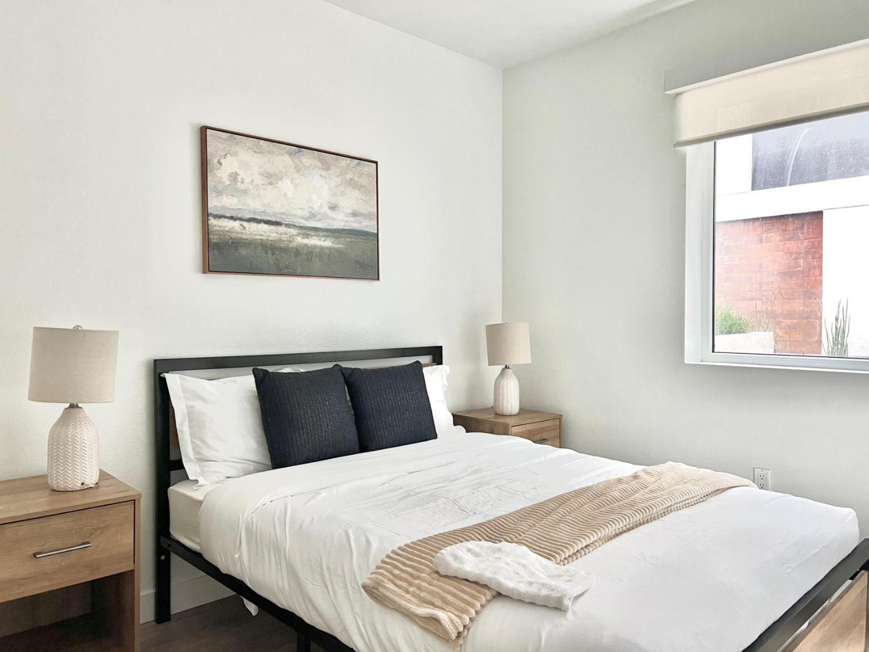 Chic Urban Retreat In Heart Of La, Steps From Attractions! 호텔 로스앤젤레스 외부 사진